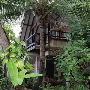  Villa Panji Panji Tropical Wooden Maleisië