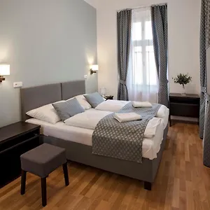 Hotel Corto Old Town